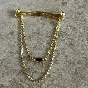 Gold, collar clip with faux black stone